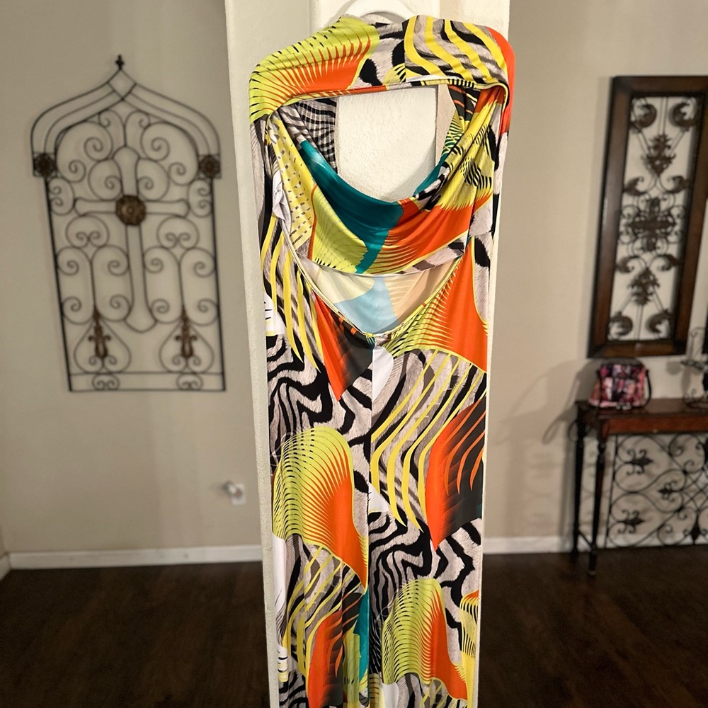 Strapless  back out long maxi dress